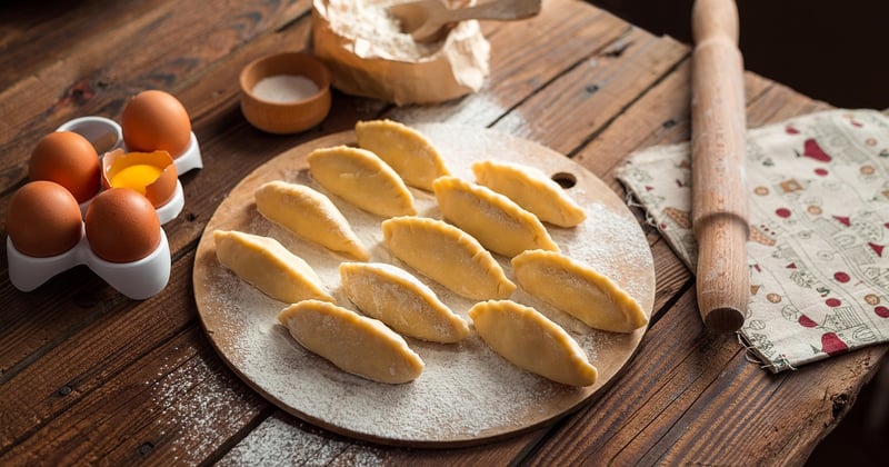 10 erreurs à éviter quand on débute en cuisine (et comment les corriger)