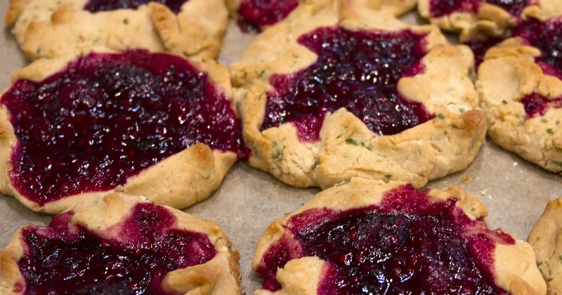 Mini tartelettes pour apéritif : le format qui marche vraiment